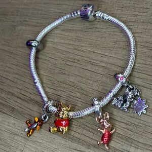 Pandora bracelet 925 silver Ale. Winnie Pooh charms.